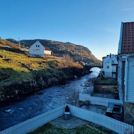 - Hauge I Dalane * Sogndalsstrand